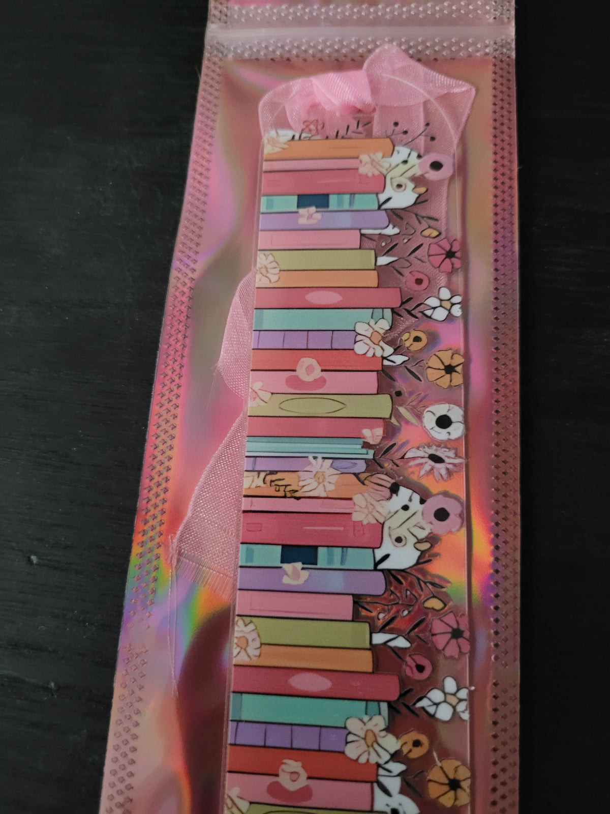 Floral Stacked Books Bookmark – Cute Book Lover Gift