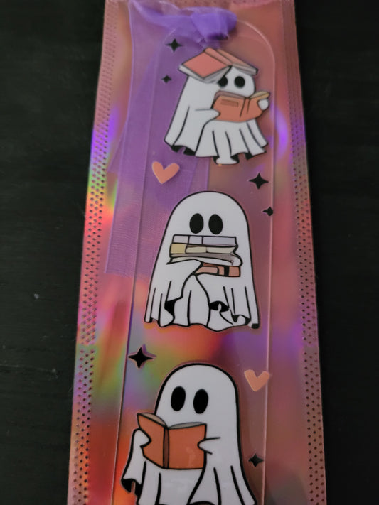 Ghost Bookworm Bookmark – Cute Spooky Reader Gift